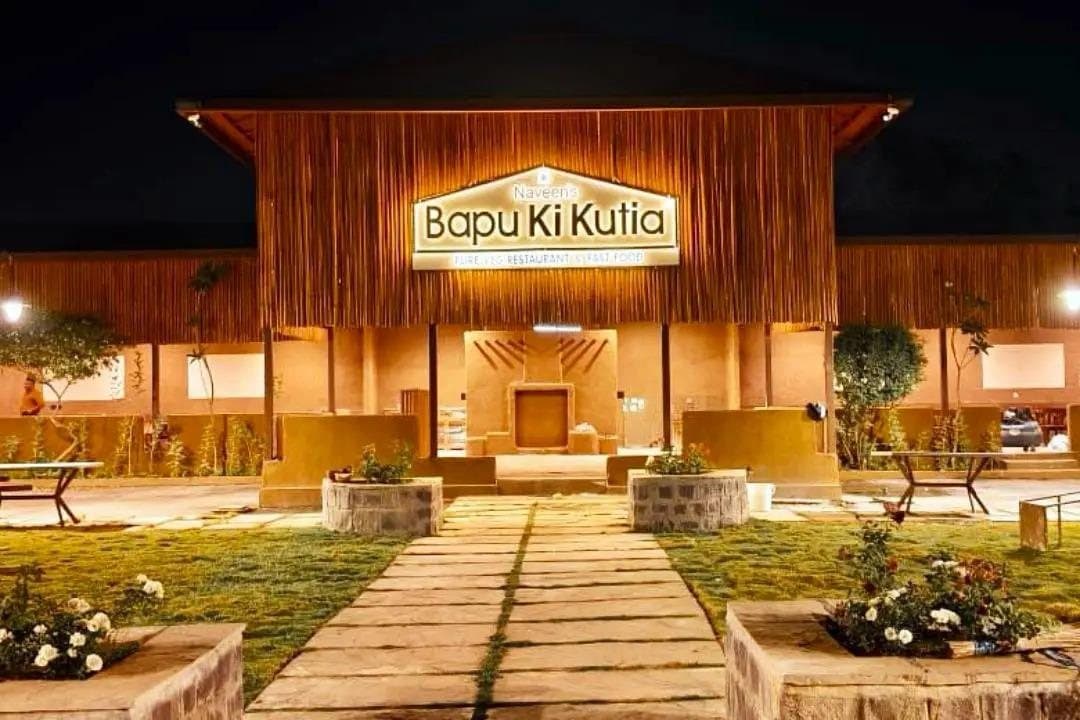 Naveen's Bapu Ki Kutia — Restaurant